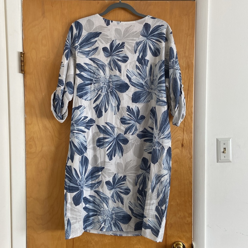 New Collection - Picture 2 of 6